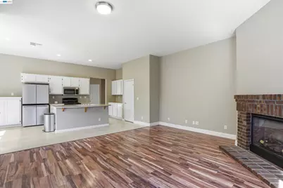 1016 Carpinteria, Antioch, CA 94509 - Photo 6