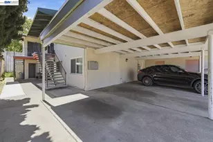 2828 Viola St, Oakland, CA 94619 - Photo 24