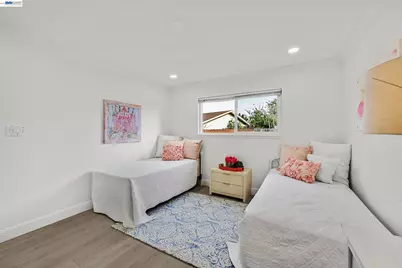 2449 Almaden Blvd, Union City, CA 94587 - Photo 16