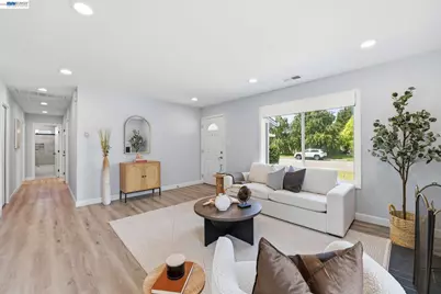 36023 Pizarro Dr, Fremont, CA 94536 - Photo 4