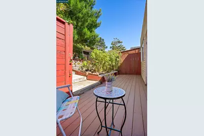 48 Sussex St, San Francisco, CA 94131 - Photo 18