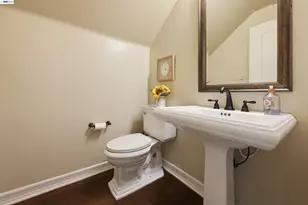 8320 New Park Ln, San Diego, CA 92127 - Photo 12