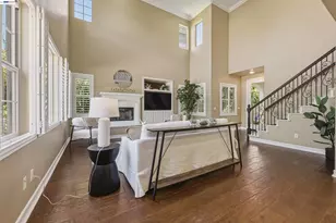 8320 New Park Ln, San Diego, CA 92127 - Photo 8