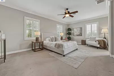 8320 New Park Ln, San Diego, CA 92127 - Photo 14