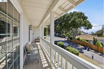 27836 16th St, Hayward, CA 94544 - Photo 24