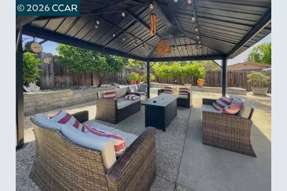 1894 Sagewood Ct, Concord, CA 94521 - Photo 38