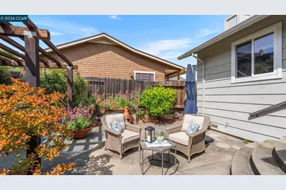 1449 2nd St, Benicia, CA 94510 - Photo 18