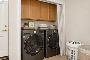 956 W Hacienda, Campbell, CA 95008 - Photo 42