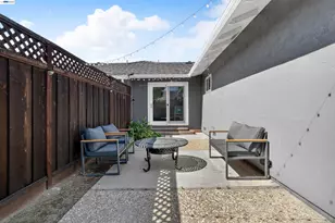 956 W Hacienda, Campbell, CA 95008 - Photo 20