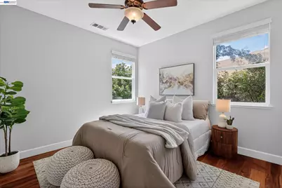 5880 Hillbrook Pl, Dublin, CA 94568 - Photo 32