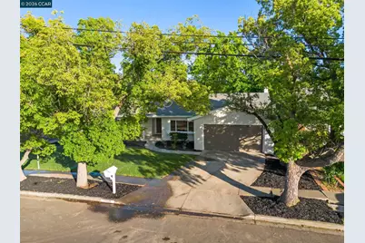 1948 Risdon Rd, Concord, CA 94518 - Photo 4