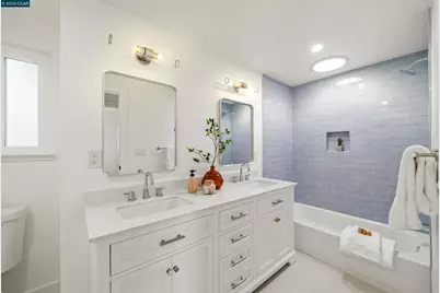 1948 Risdon Rd, Concord, CA 94518 - Photo 20