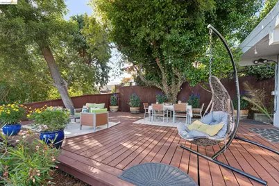 2301 Oak St, Berkeley, CA 94708 - Photo 36