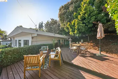 2301 Oak St, Berkeley, CA 94708 - Photo 44