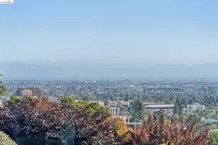 2301 Oak St, Berkeley, CA 94708 - Photo 40