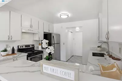 27720 Persimmon Drive, Hayward, CA 94544 - Photo 10