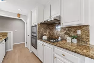 32518 Shiela Ct, Union City, CA 94587 - Photo 8