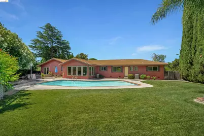 2876 Stirrup Dr, Oakley, CA 94561 - Photo 36