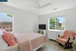 2363 Hemlock Ave, Concord, CA 94520 - Photo 26