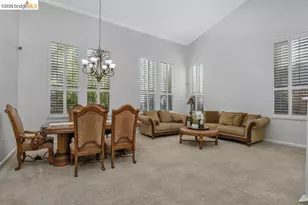 2421 Silveria Way, Antioch, CA 94531 - Photo 6