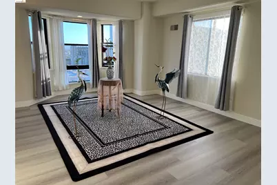 988 Franklin Street #1111, Oakland, CA 94607 - Photo 2