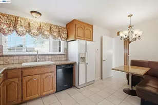 930 Castle St, San Leandro, CA 94578 - Photo 14