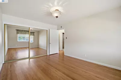 930 Castle St, San Leandro, CA 94578 - Photo 32