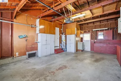 930 Castle St, San Leandro, CA 94578 - Photo 36