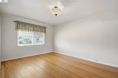 930 Castle St, San Leandro, CA 94578 - Photo 30