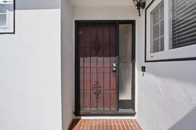 930 Castle St, San Leandro, CA 94578 - Photo 2