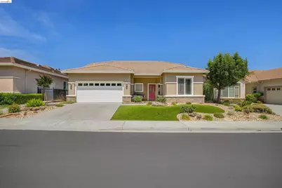 601 Pomona Dr, Brentwood, CA 94513 - Photo 2