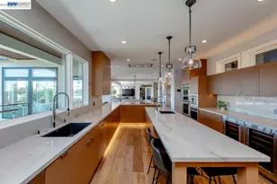 1235 Hawthorne St, Alameda, CA 94501 - Photo 52