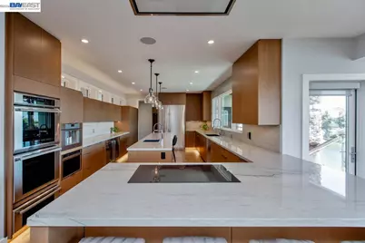 1235 Hawthorne St, Alameda, CA 94501 - Photo 56