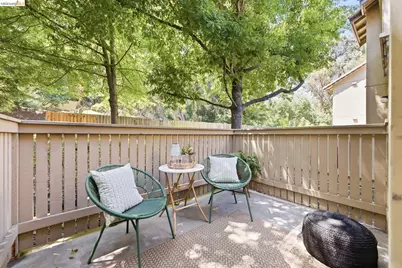 605 Forest Run, Hercules, CA 94547 - Photo 18