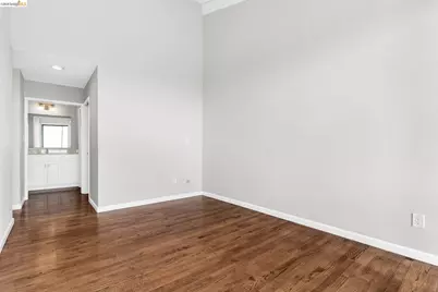 10 Sereno Cir, Oakland, CA 94619 - Photo 20