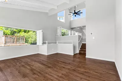 10 Sereno Cir, Oakland, CA 94619 - Photo 6