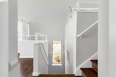 10 Sereno Cir, Oakland, CA 94619 - Photo 22