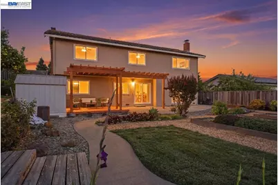 6086 Bellingham Dr, Castro Valley, CA 94552 - Photo 52