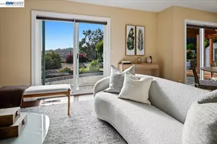 6086 Bellingham Dr, Castro Valley, CA 94552 - Photo 28