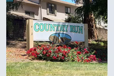 886 Valley Run, Hercules, CA 94547 - Photo 2