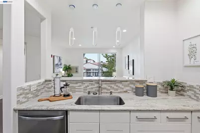 35510 Monterra Ter #201, Union City, CA 94587 - Photo 12