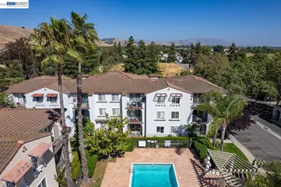 35510 Monterra Ter #201, Union City, CA 94587 - Photo 28