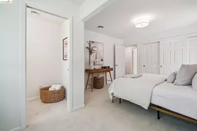 387 Gladys Dr, Pleasant Hill, CA 94523 - Photo 22