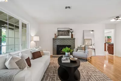 387 Gladys Dr, Pleasant Hill, CA 94523 - Photo 6