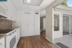 1124 Oakmont Dr, Walnut Creek, CA 94595 - Photo 16