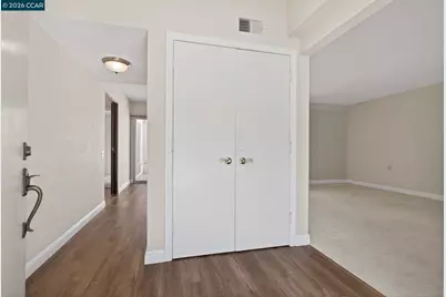 1124 Oakmont Dr #4, Walnut Creek, CA 94595 - Photo 8