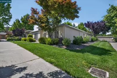 1124 Oakmont Dr #4, Walnut Creek, CA 94595 - Photo 4