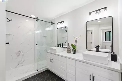 2551 Hermosa Ter, Hayward, CA 94541 - Photo 14
