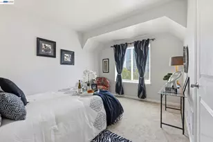 252 International Blvd, Oakland, CA 94606 - Photo 28