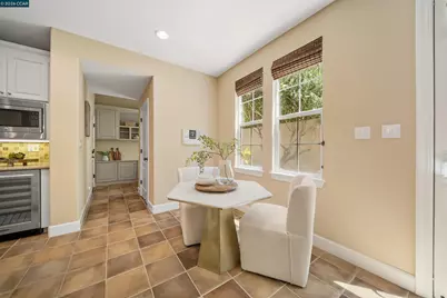 5325 Pembroke Way, San Ramon, CA 94582 - Photo 10